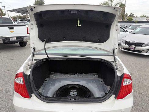 Used 2010 Ford Fusion SE FWD image 16