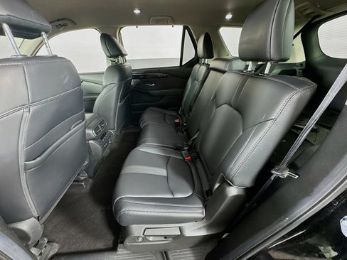Certified 2023 Honda Pilot EX-L image 17