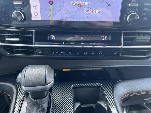 Used 2023 Toyota Sienna XSE w/ XSE Plus Package AWD/4WD image 21