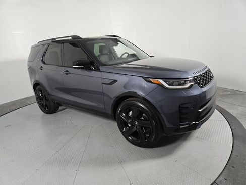 New 2026 Land Rover Discovery Dynamic SE AWD/4WD image 16
