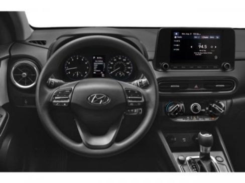Used 2023 Hyundai Kona SE image 10