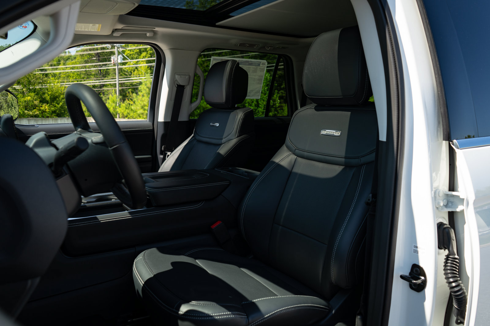 New 2027 Ford Expedition Max Platinum w/ Driver's Package AWD/4WD image 27