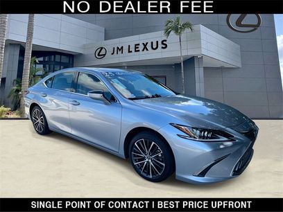 Certified 2025 Lexus ES 300h w/ Premium Package