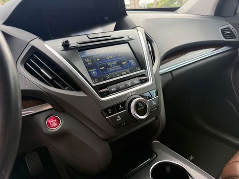 Used 2017 Acura MDX w/ Technology Package AWD/4WD image 29