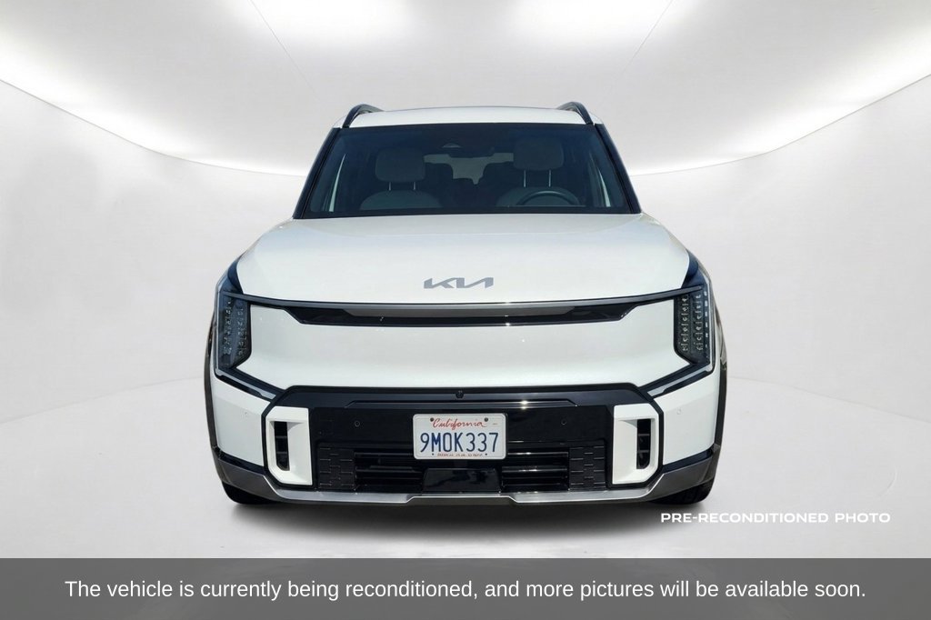 Used 2024 Kia EV9 GT-Line AWD/4WD image 2