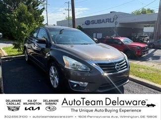 Used 2015 Nissan Altima 2.5 SV w/ Convenience Package FWD video 1