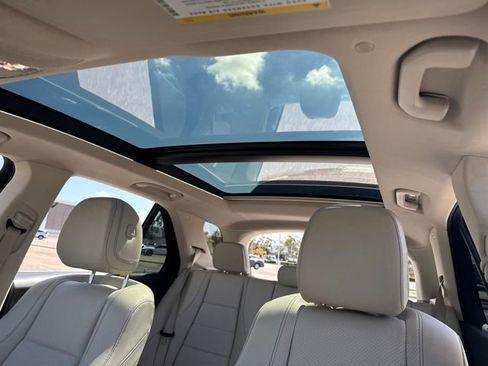 Used 2020 Mercedes-Benz GLE 350 image 17