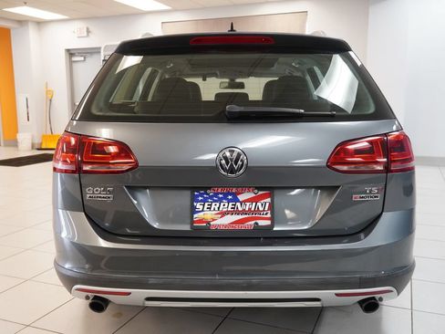 Used 2017 Volkswagen Golf Alltrack AWD/4WD image 13