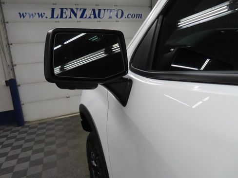 Used 2025 Chevrolet Silverado 1500 ZR2 w/ Technology Package image 80