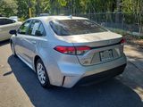 Used 2024 Toyota Corolla LE image 4
