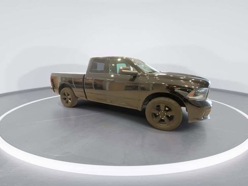 Used 2015 RAM 1500 Express w/ Black Ram 1500 Express Group AWD/4WD image 9