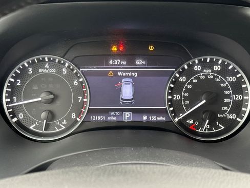 Used 2021 Nissan Armada SV image 25