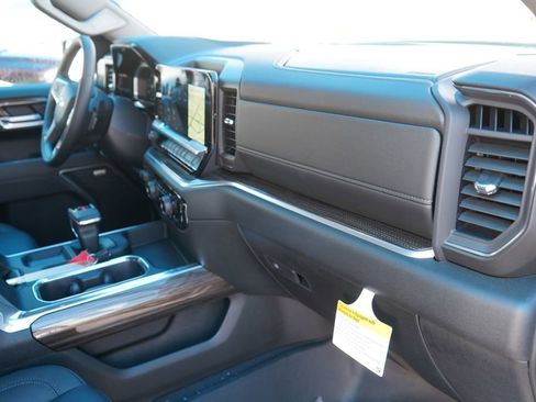 New 2026 Chevrolet Silverado 1500 RST AWD/4WD image 24