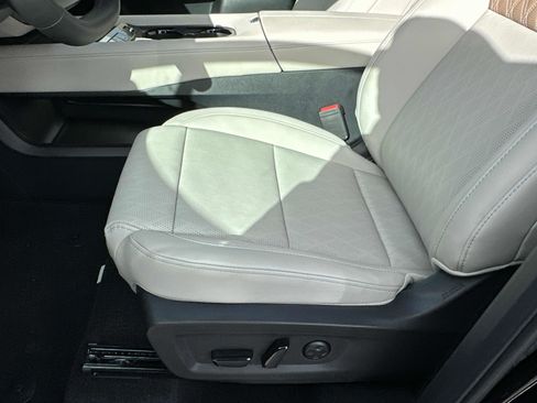 New 2026 Nissan Murano Platinum w/ Cargo Package AWD/4WD image 26