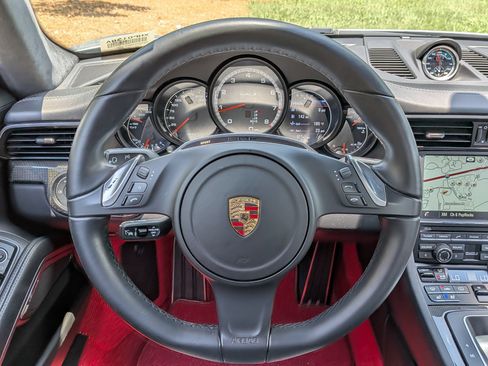 Used 2014 Porsche 911 Turbo S AWD/4WD image 7