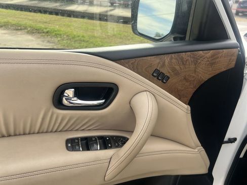 Used 2021 Nissan Armada SL image 14