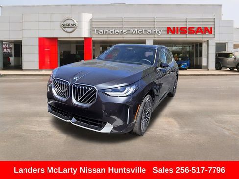 Used 2025 BMW X3 xDrive30i w/ Premium Package image 1