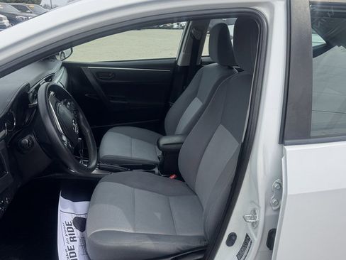 Used 2016 Toyota Corolla L image 15