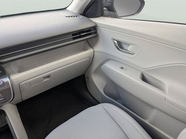 New 2026 Hyundai Kona Limited FWD image 31