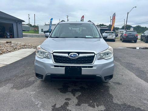 Used 2014 Subaru Forester 2.5i Premium w/ Popular Package #1 AWD/4WD image 2