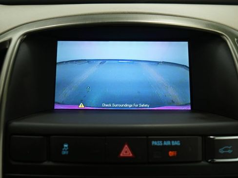 Used 2013 Buick Verano Convenience FWD image 29
