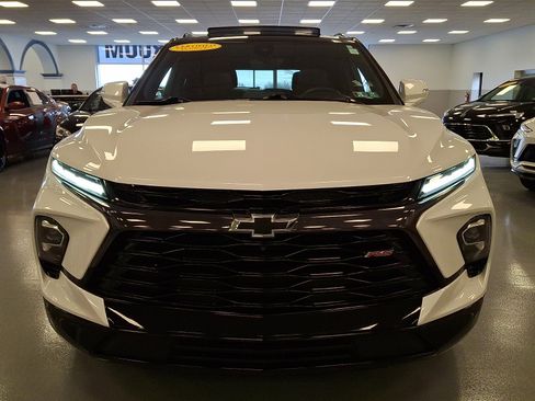 Certified 2023 Chevrolet Blazer RS w/ Driver Confidence II Package image 2