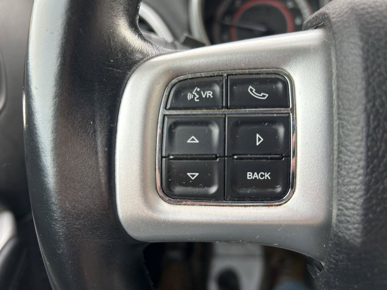 Used 2016 Dodge Journey SE w/ Flexible Seating Group FWD image 19