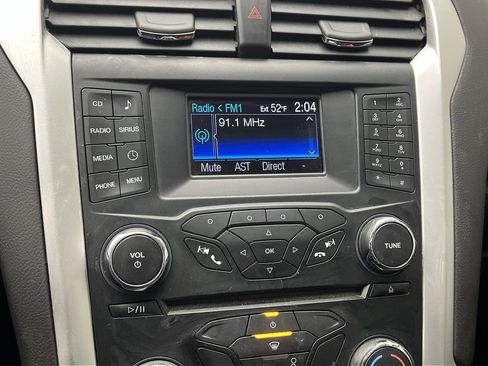 Used 2013 Ford Fusion SE image 17