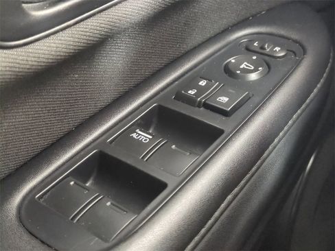 Used 2022 Honda HR-V Sport image 25