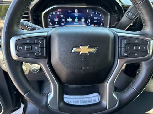 Used 2024 Chevrolet Silverado 1500 LT AWD/4WD image 27
