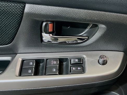 Used 2017 Subaru Crosstrek 2.0i Premium w/ Moonroof Package image 13