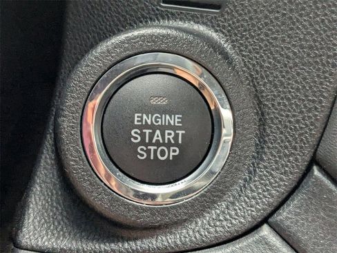 Used 2025 Subaru Outback Premium image 20