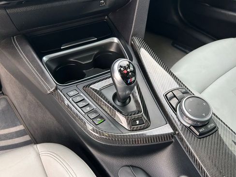 Used 2017 BMW M3 RWD image 25