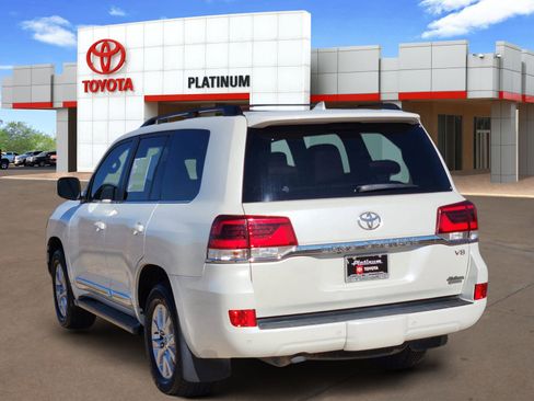 Used 2021 Toyota Land Cruiser image 5