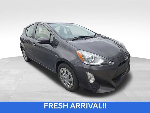 Used 2016 Toyota Prius C One FWD image 1