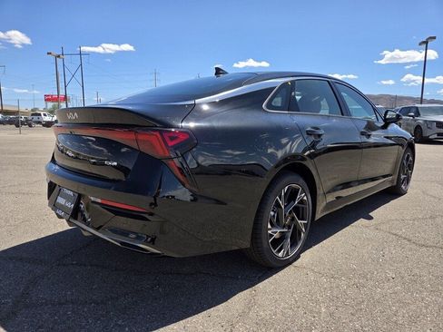 New 2026 Kia K5 GT-Line image 3