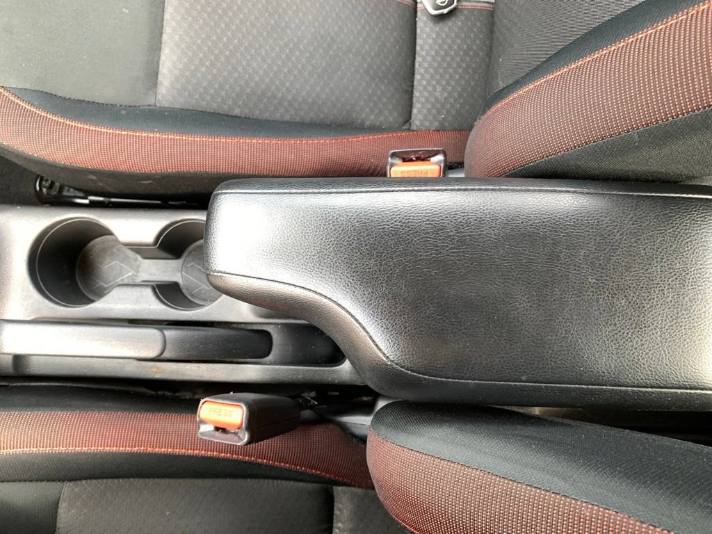 Used 2024 Nissan Versa SR FWD image 23