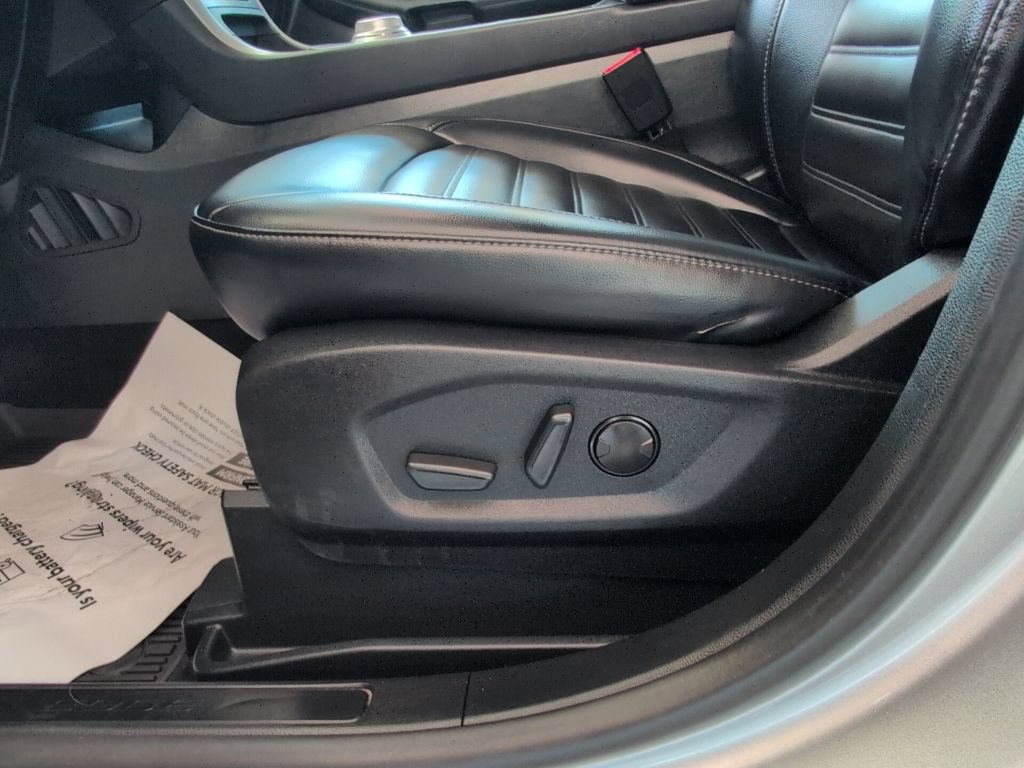 Used 2024 Ford Edge SEL AWD/4WD image 33