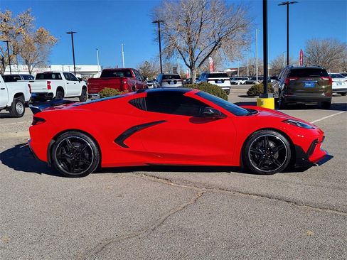 Used 2020 Chevrolet Corvette 2LT w/ 2LT Preferred Equipment Group image 2