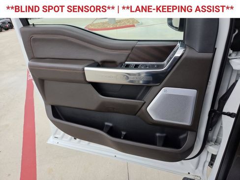 Used 2025 Ford F250 King Ranch AWD/4WD image 11