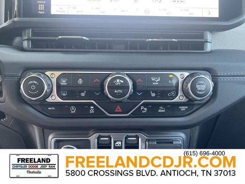 New 2024 Jeep Wrangler Sahara w/ Technology Group image 21