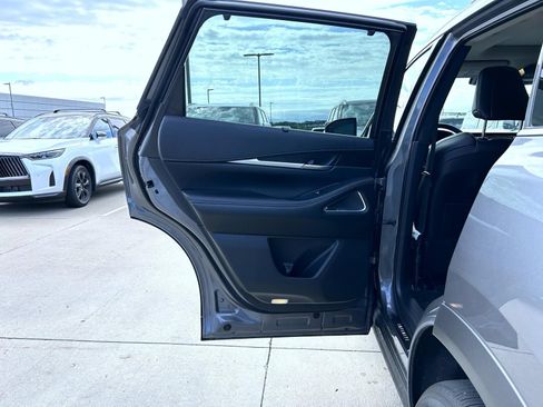 Used 2025 INFINITI QX60 Sensory AWD/4WD image 22