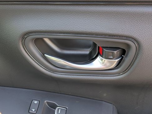 New 2026 Honda HR-V EX-L image 32