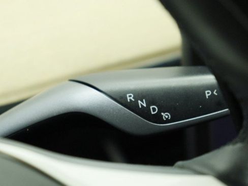 Used 2018 Tesla Model 3 Long Range RWD image 13