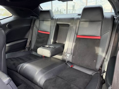 Used 2013 Dodge Challenger SRT8 w/ Harman Kardon Audio Group image 23