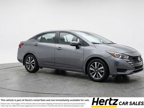 Used 2025 Nissan Versa SV FWD image 1