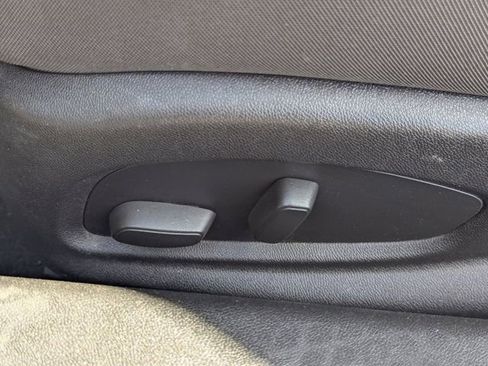 Used 2016 Chevrolet Camaro LT image 22