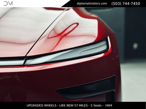 Used 2026 Tesla Model Y AWD image 11