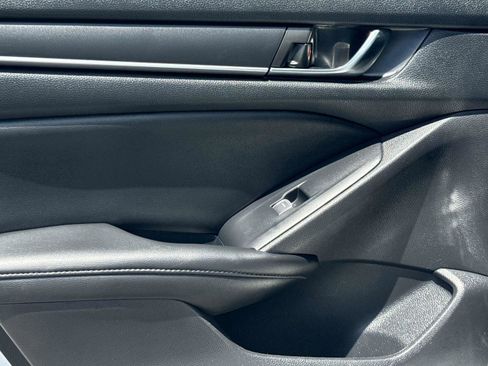 Used 2022 Honda Accord Sport Special Edition image 11