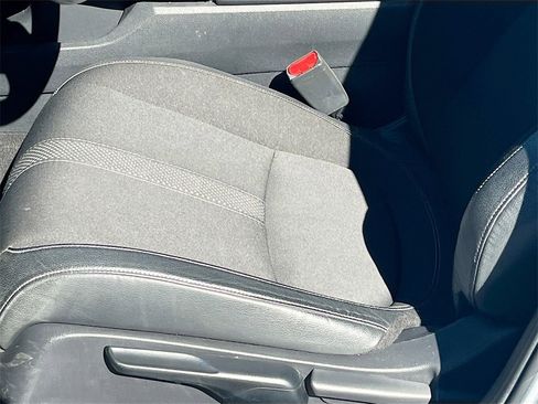 Used 2021 Honda Civic Sport image 19